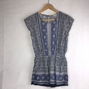 ARTISAN New York White Blue Sleeveless Romper Size 4